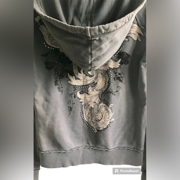 MM UNPLUGGED BEADED RHINESTONE EMBELLISHED GRAPHIC ZIP UP HOODIE - Picture 6 of 12